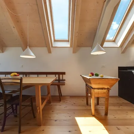Stylish 2-bed Top-floor In Apartment Kranjska Gora